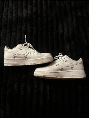 Nike Air Force 1 ‘07 LX “Sisterhood” White Metallic Silver | Women’s Size 9 1/2